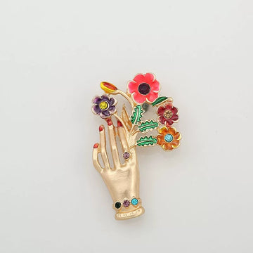 Retro style floral brooch