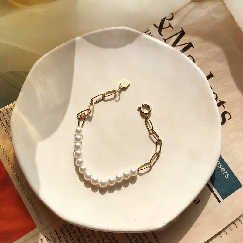 Pearl & paperclip chain bracelet