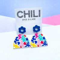 Floral print arch earrings